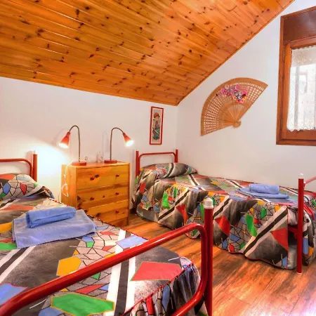 Paradis By Interhome Nyaraló Mont Barbat